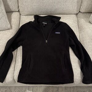 Patagonia Black Half-Zip Fleece